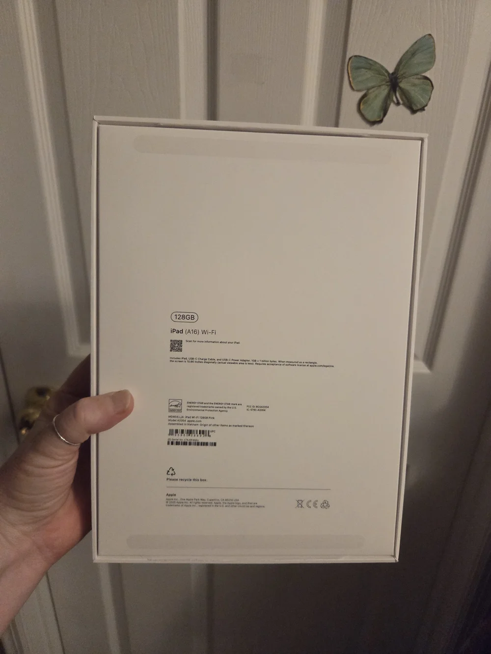 Apple iPad box JUST THE BOX